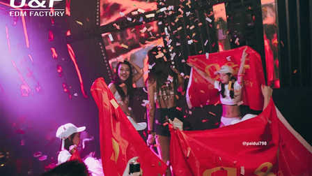 O&P EDM FACTORY国庆节主题派对【精彩回顾】｜红色之城轰炸现场，极致体验，我们轰炸全场！！！