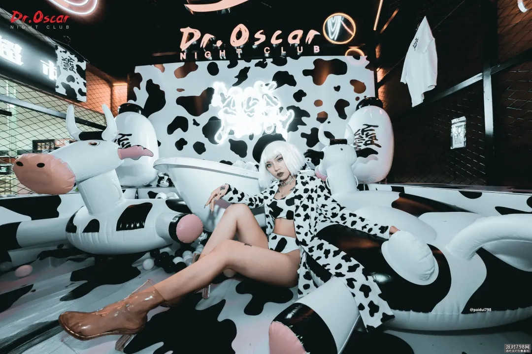 DrOscar奥斯卡益阳店#疯狂奶牛主题派对# “MILK PARTY”连续两晚的牛奶风暴你来了吗？