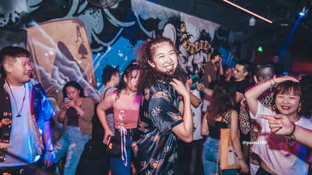 Lust Asylum酒吧 嘻哈主题派对回顾 | 「丹镇北京ALL STAR PARTY」 & 「BACK TO DA 2000S HIPHOP PARTY」